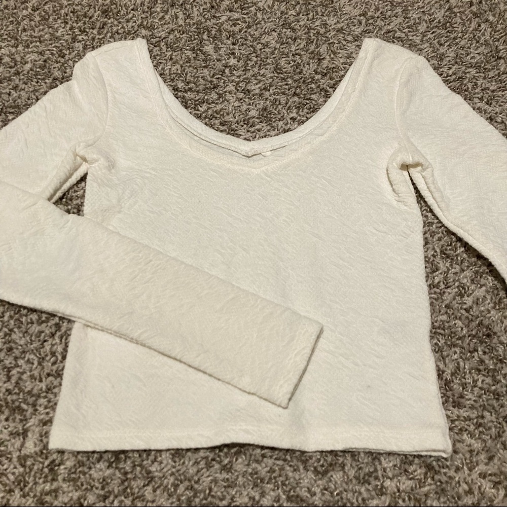 NWOT Bethany Mota Long Sleeve Ivory Crop Top